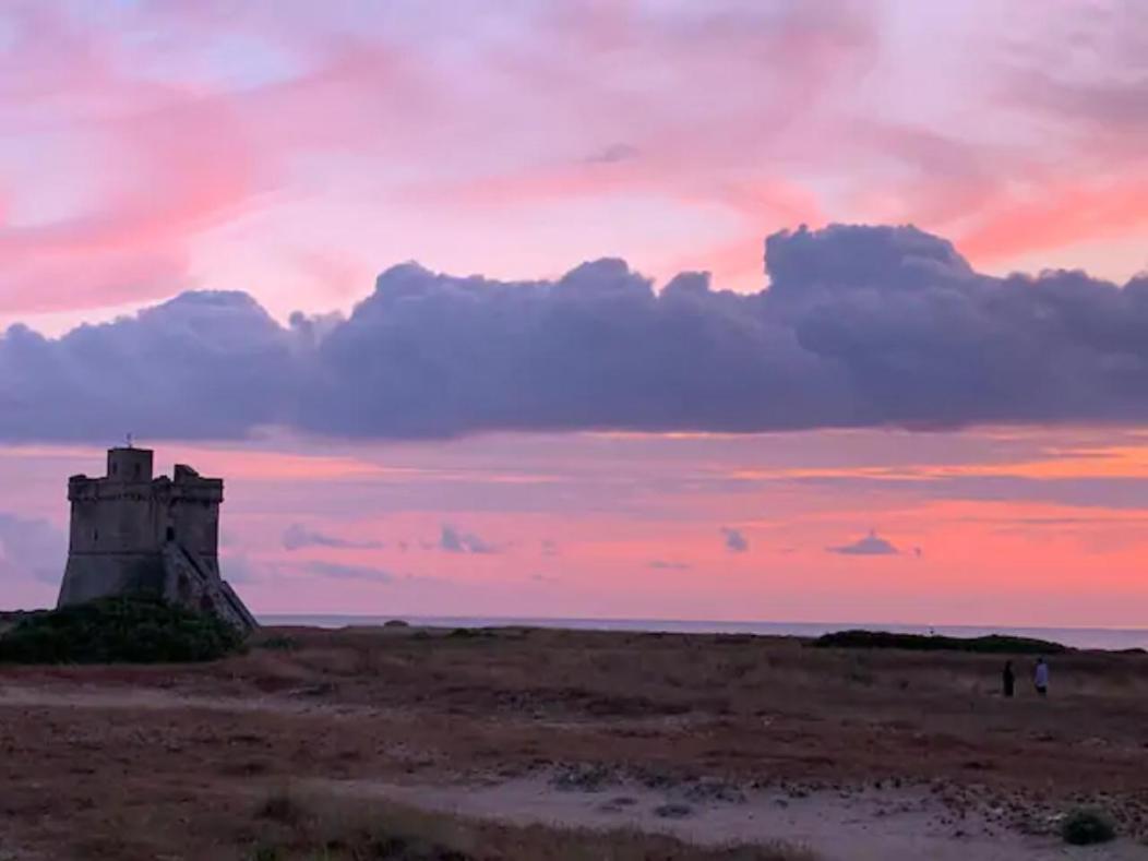 Baia Di Torre Squillace サン・ティジドーロ エクステリア 写真